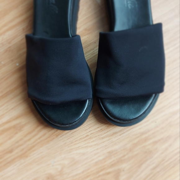 Sandale-Intervalle - Picture 2 of 2